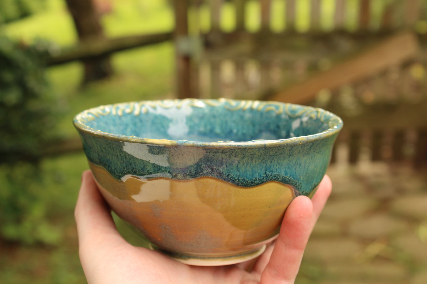 Porcelain Slip Trailed Bowl