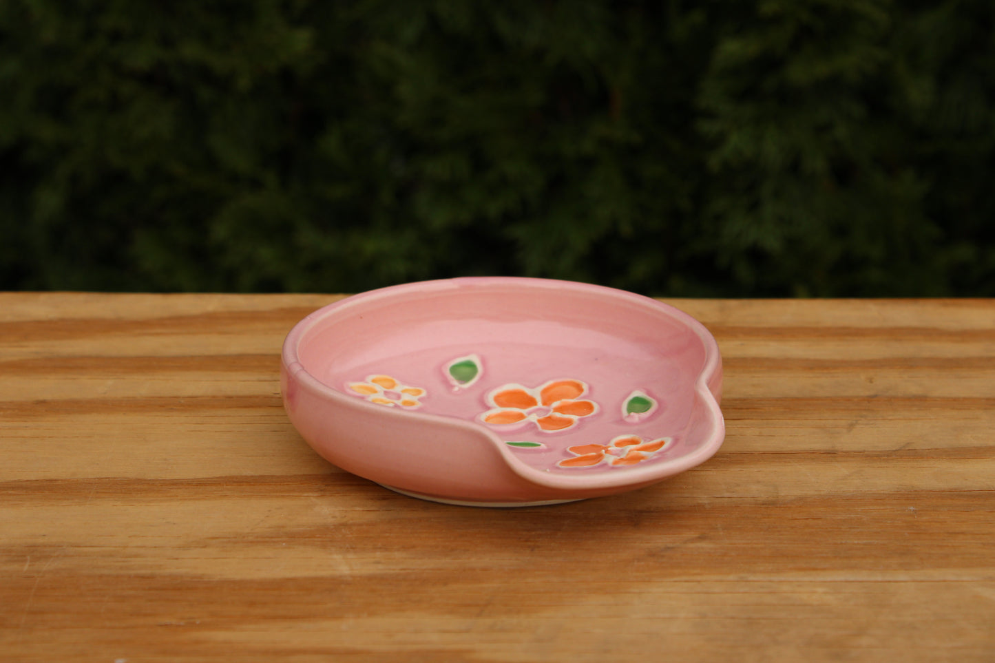 Slip Trailed Spoon Rest 30