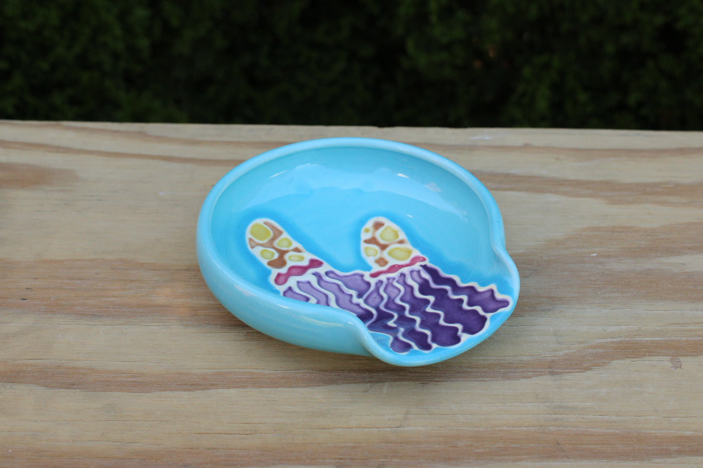 Slip Trailed Spoon Rest 50