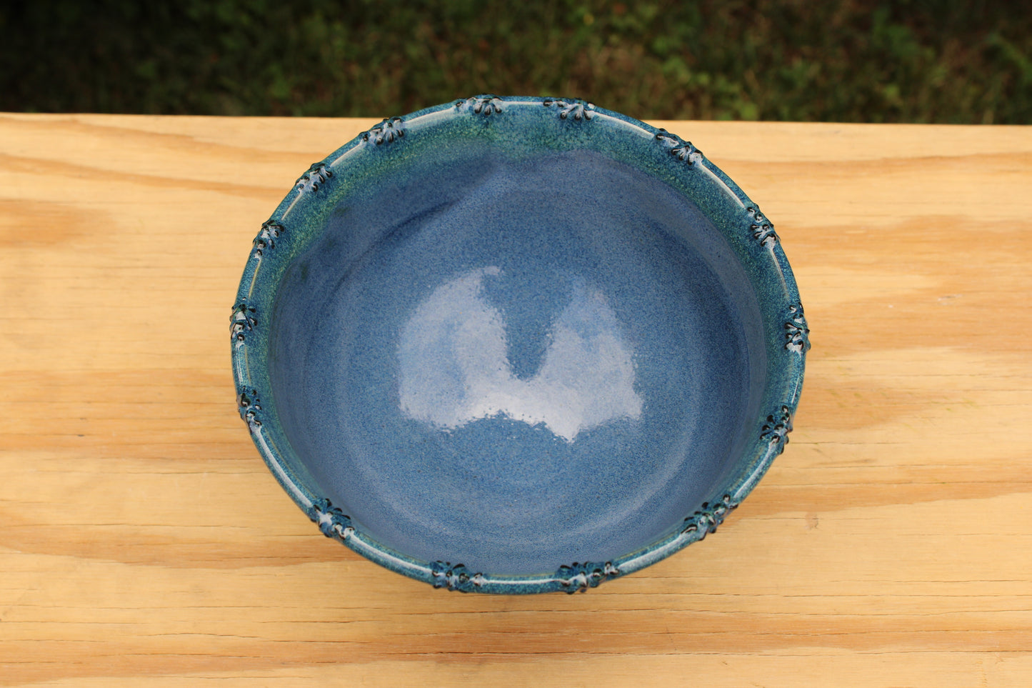 Porcelain Slip Trailed Bowl 22