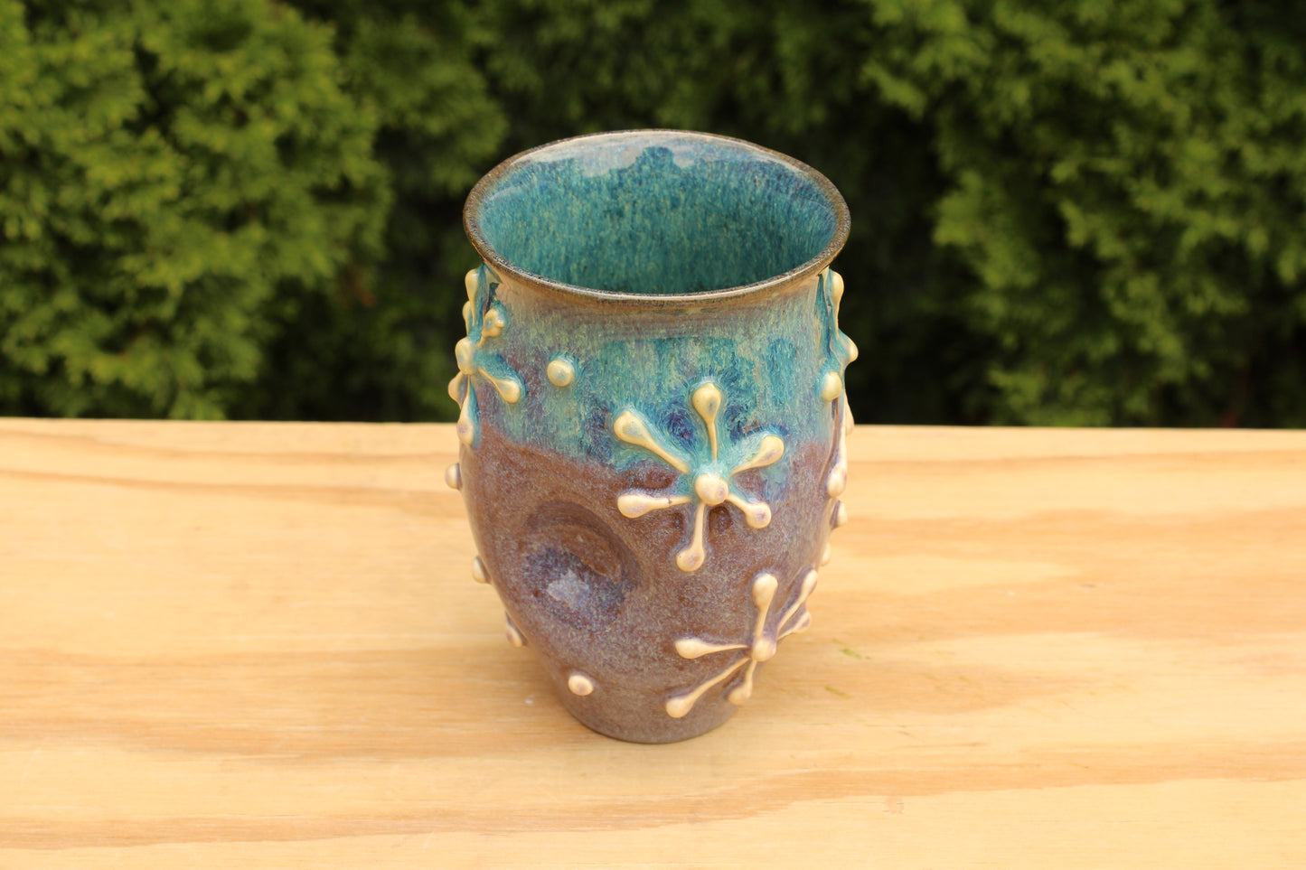 Thumb Cup 42