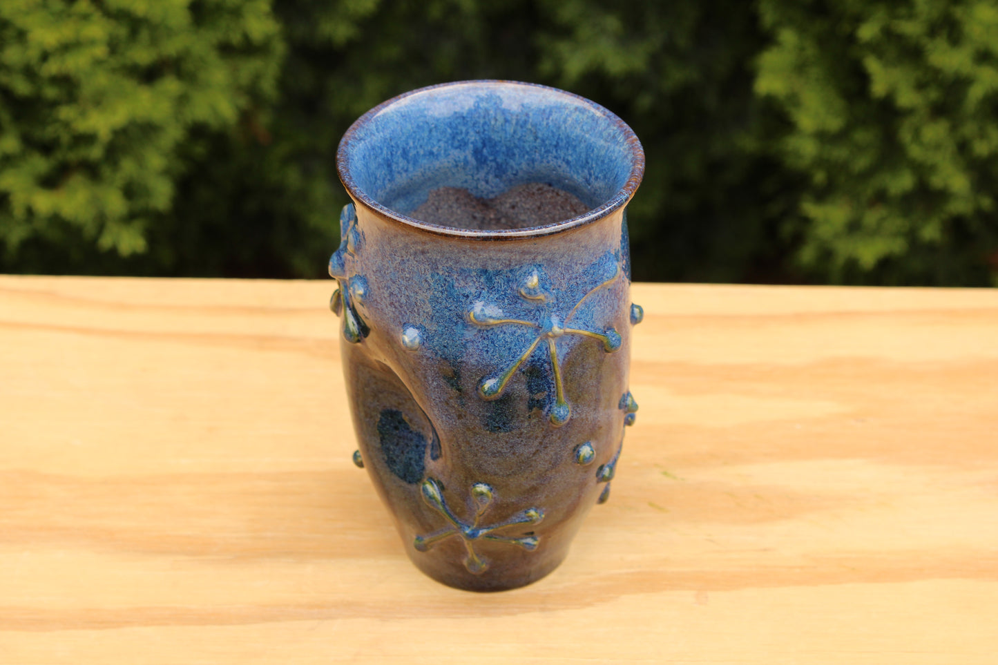 Thumb Cup 29