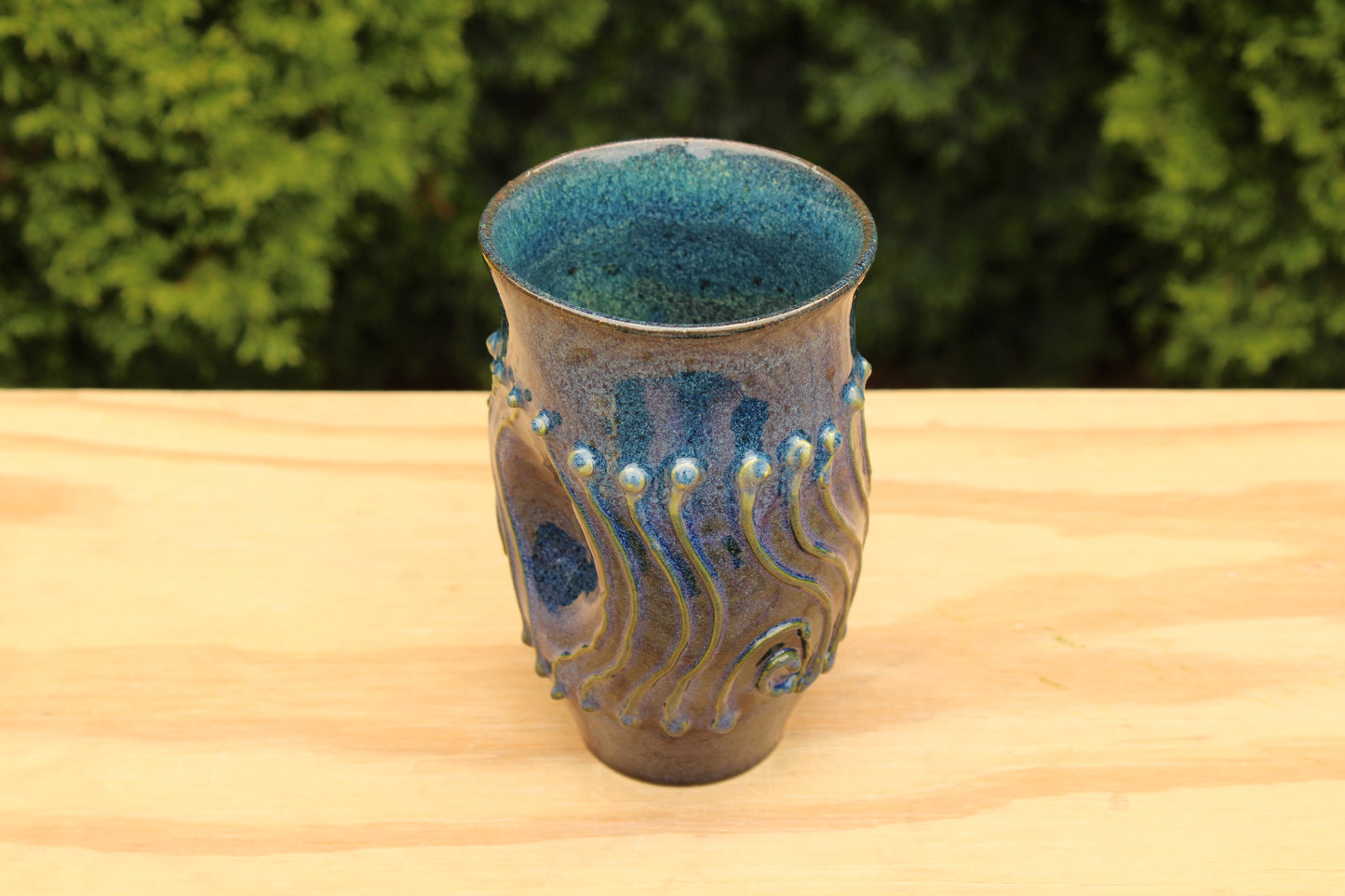 Thumb Cup 25