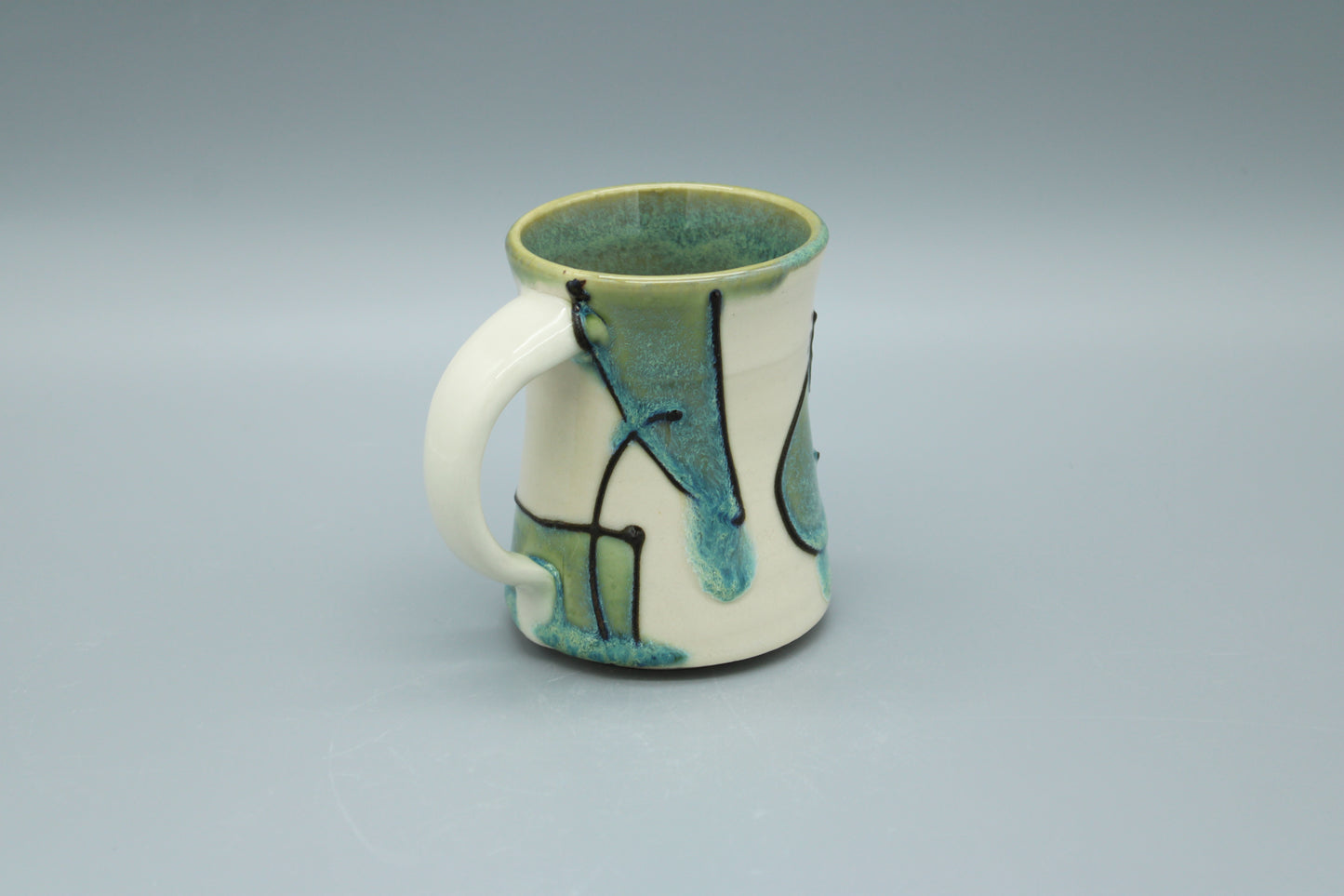 Green Porcelain Shape Mug 2