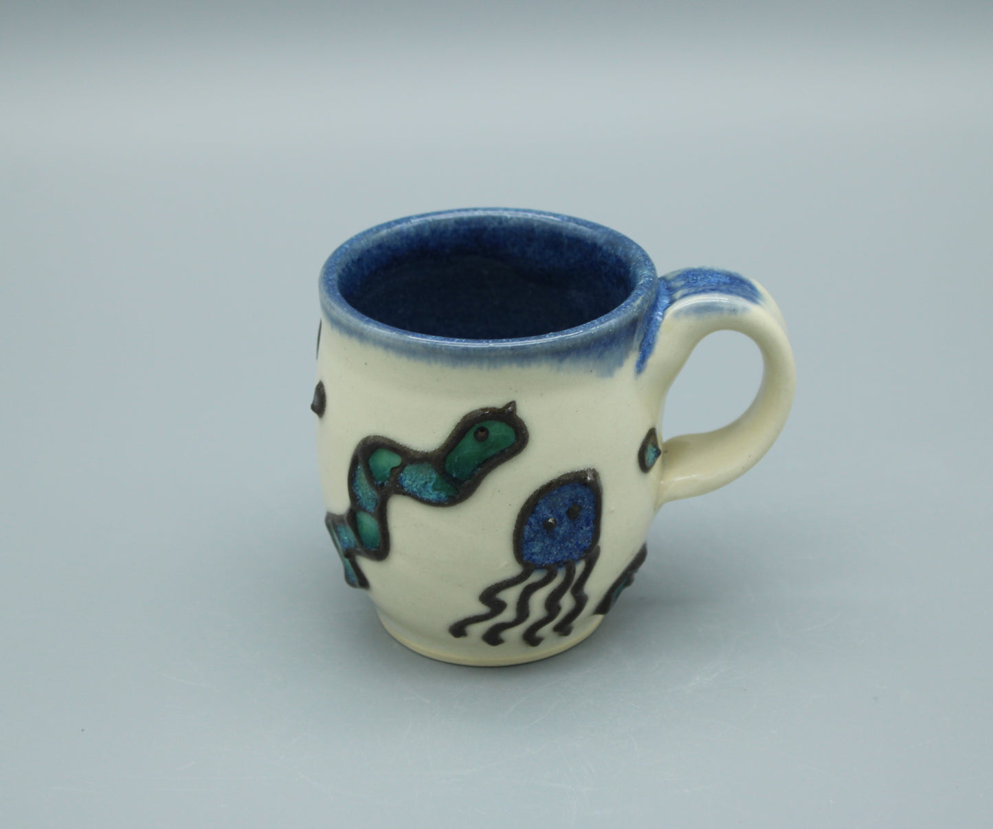 Mini Bug Mug 6