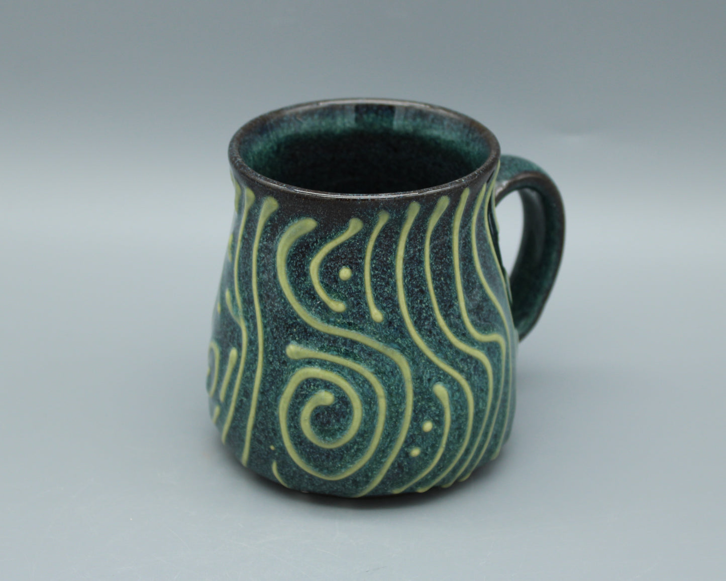 Slip Trailed Mug 4