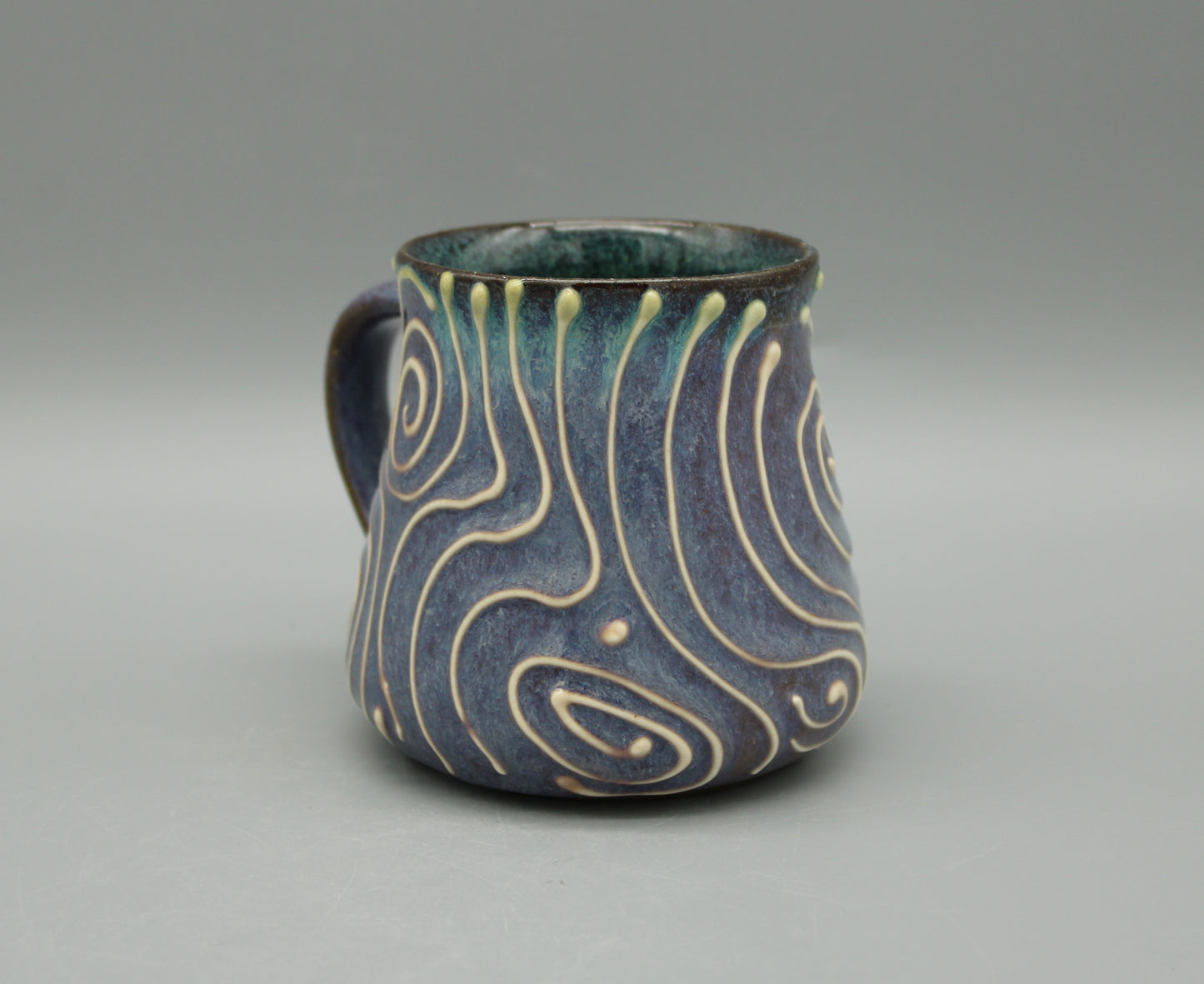 Slip Trailed Mug 8