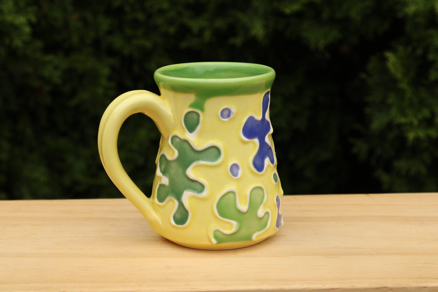 Slip Trailed Mug 44