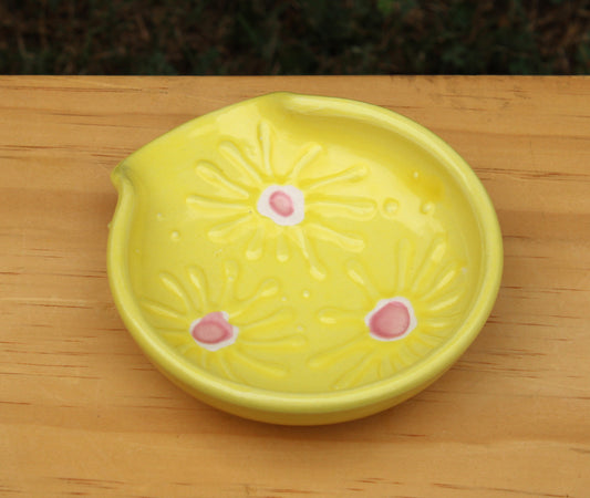 Slip Trailed Spoon Rest 21