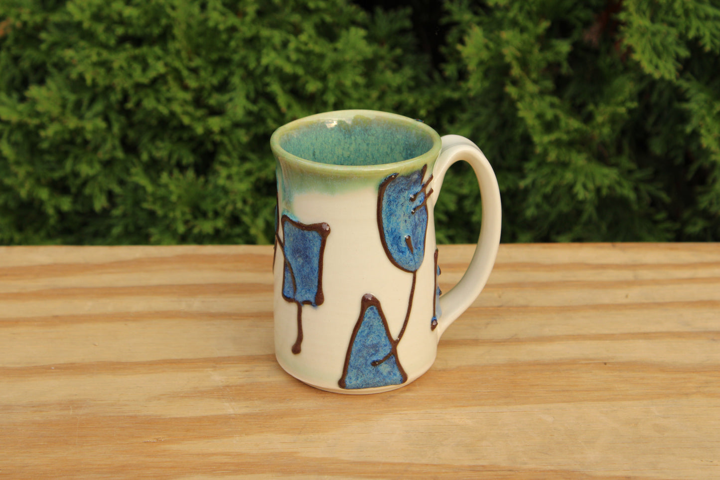 Slip Trailed Mug 57