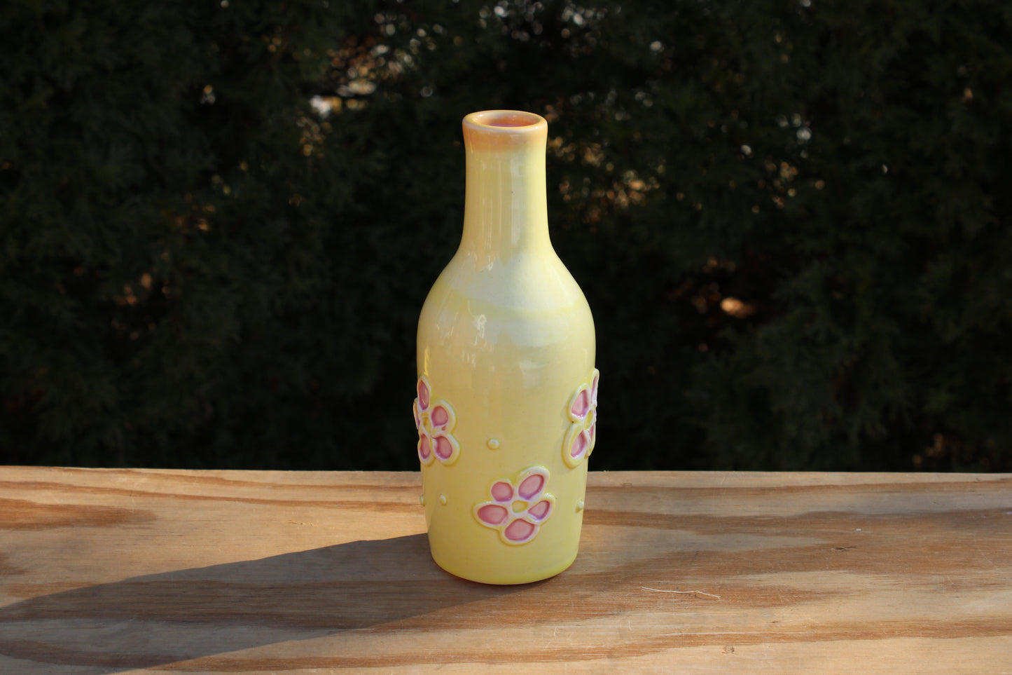 Slip-trailed Bottle 10