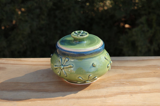 Porcelain Slip-Trailed Jar 9