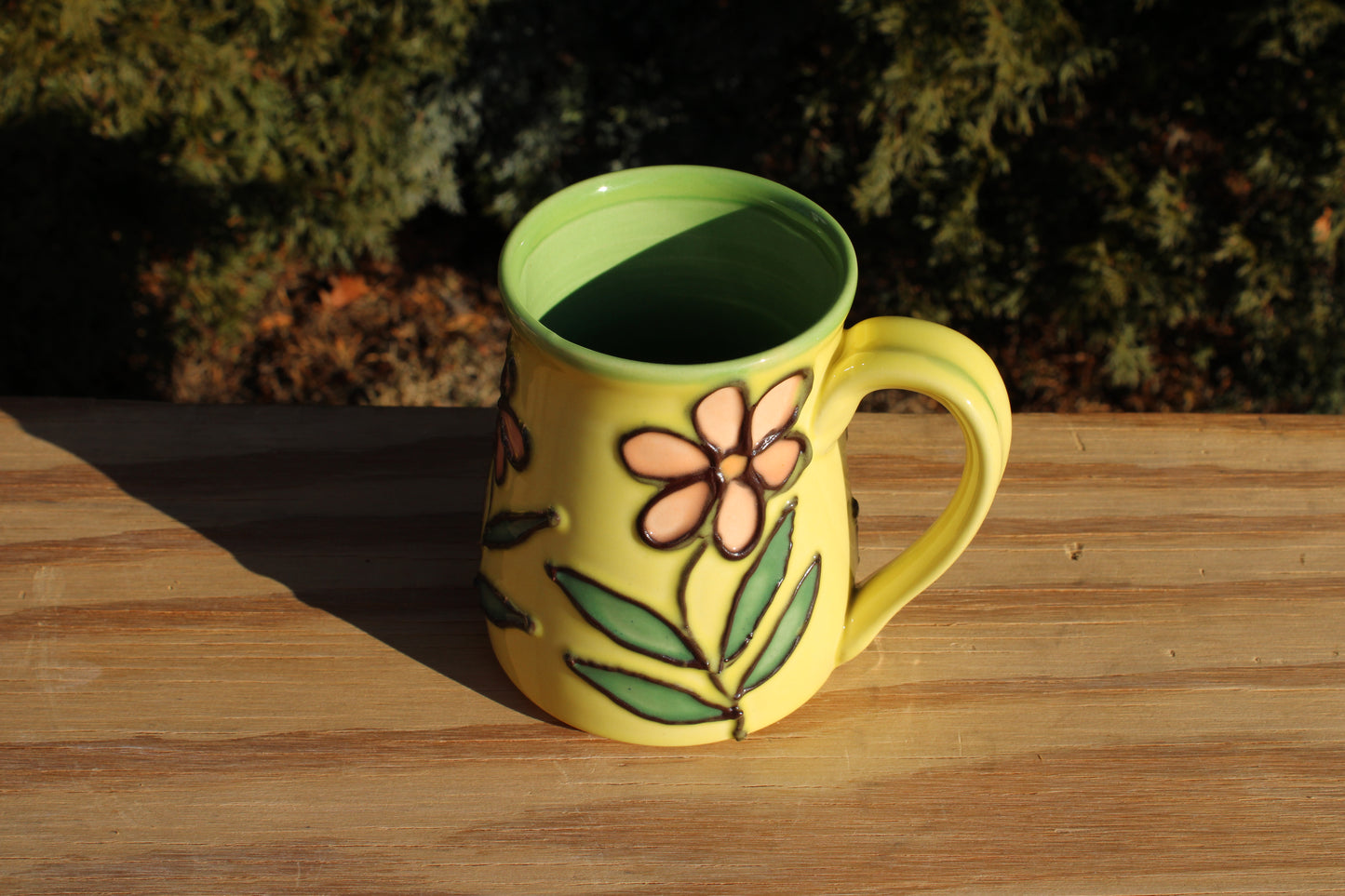 Slip Trailed Mug 96