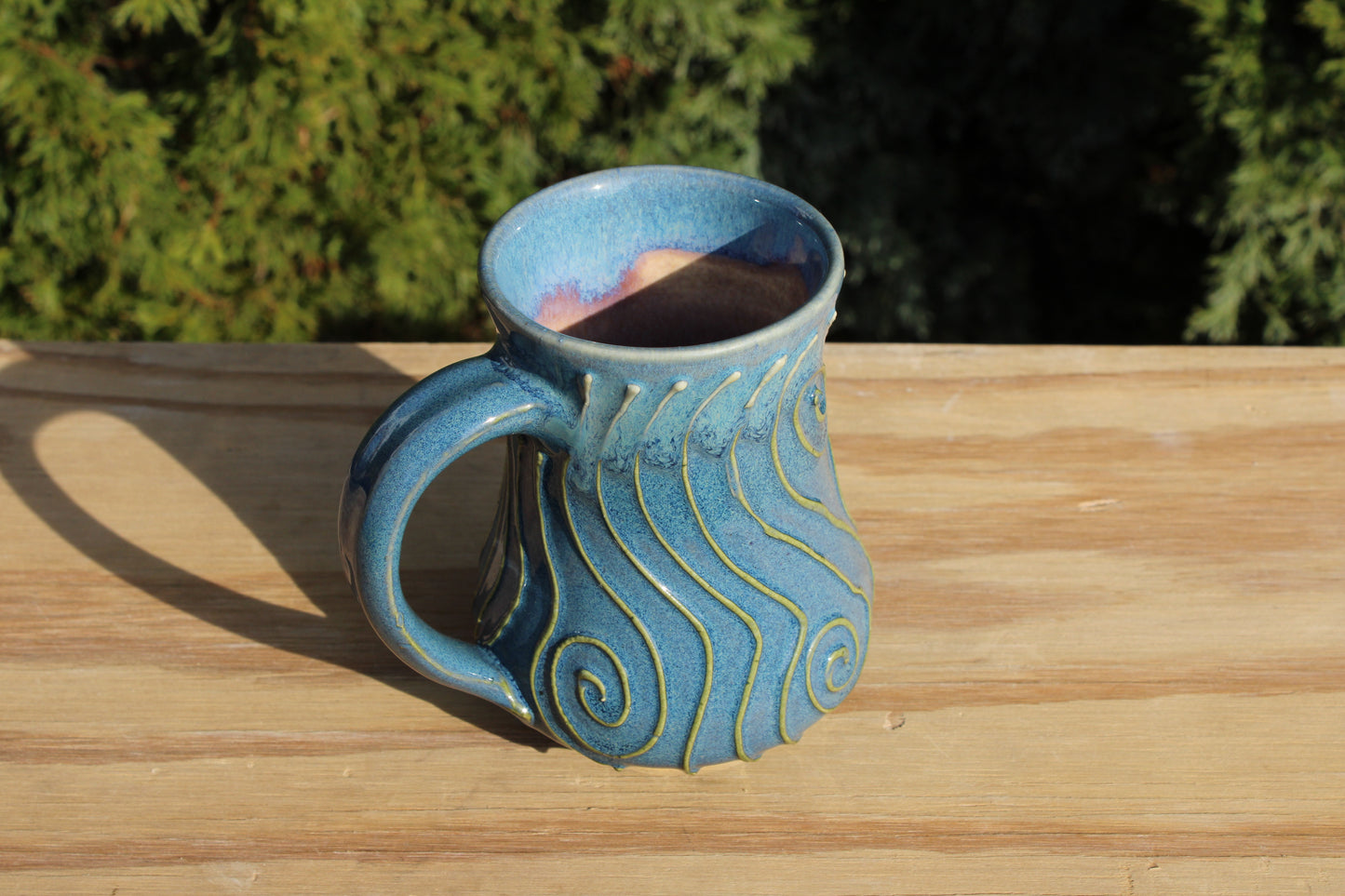 Slip Trailed Mug 117