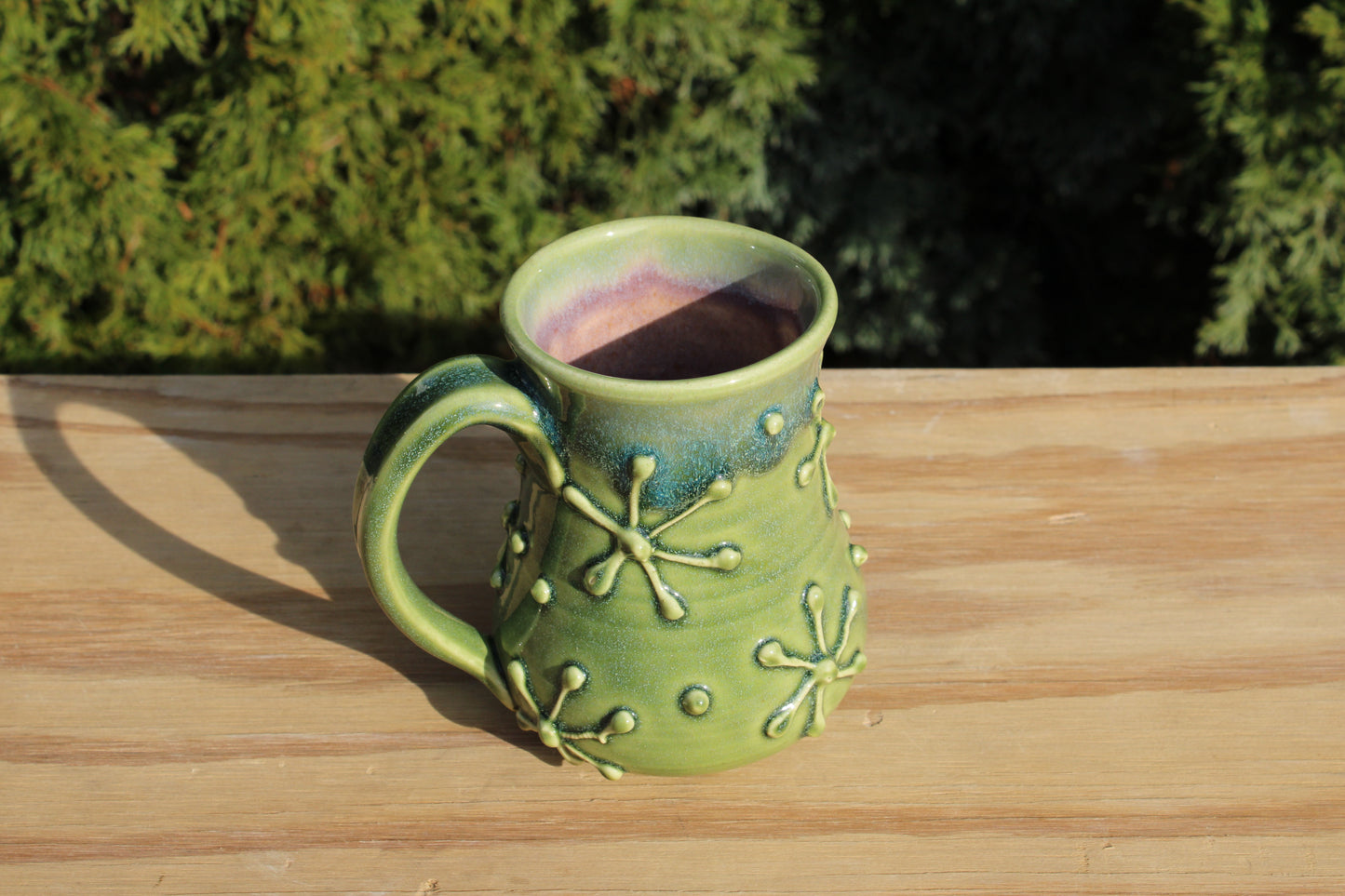Slip Trailed Mug 125