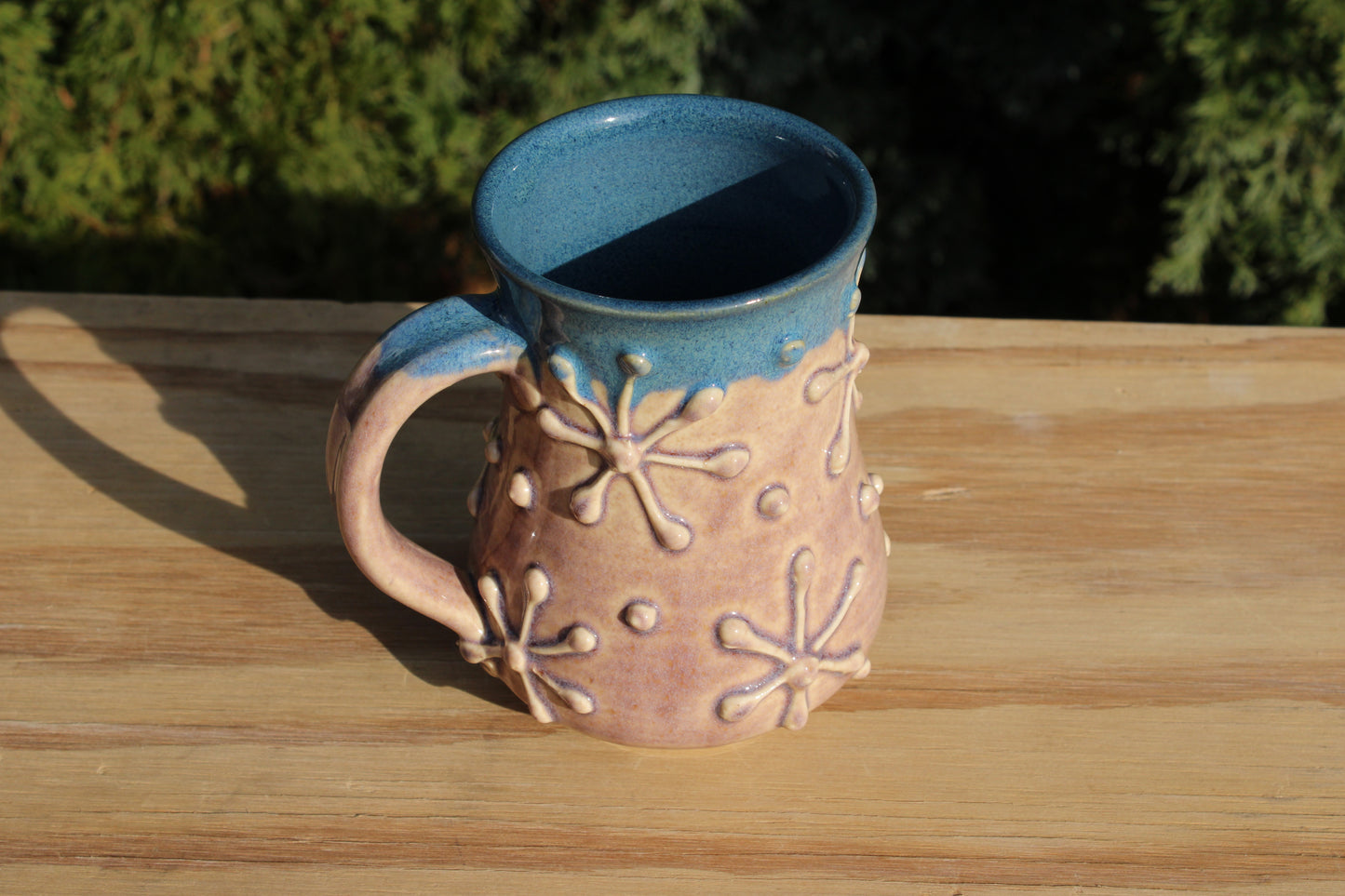 Slip Trailed Mug 124