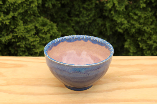 Porcelain Slip Trailed Bowl 39