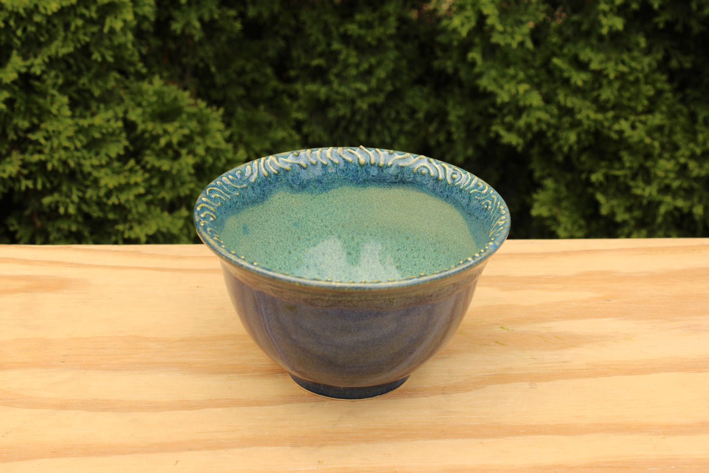 Porcelain Slip Trailed Bowl 31