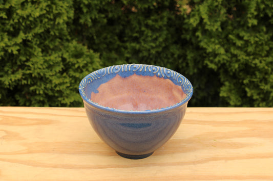 Porcelain Slip Trailed Bowl 27