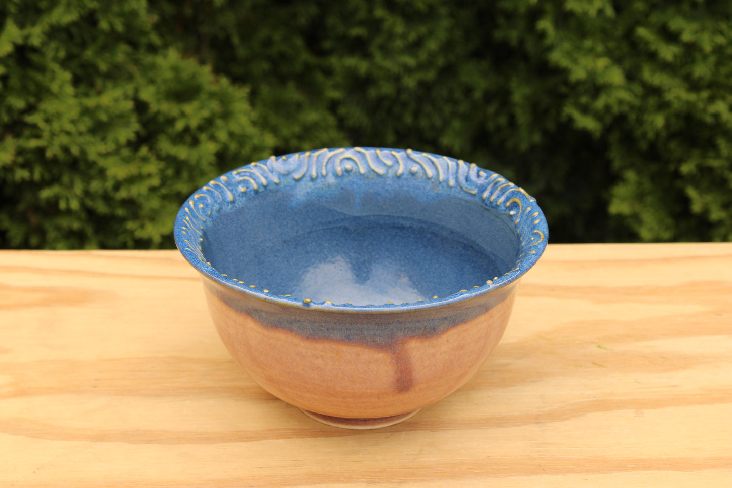 Porcelain Slip Trailed Bowl 30
