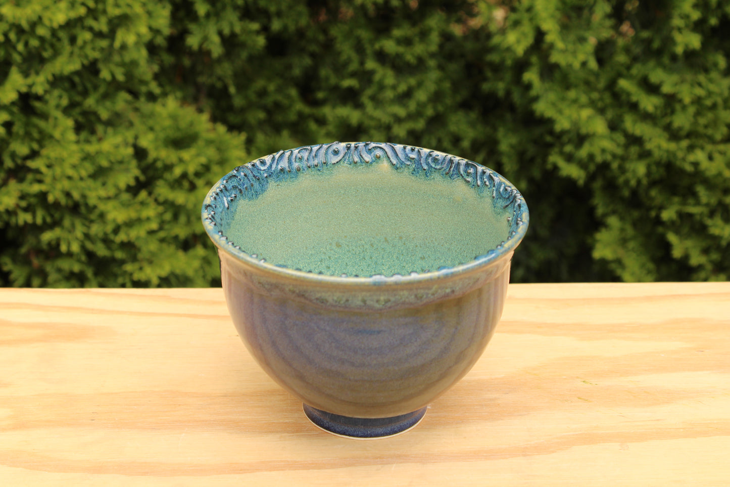 Porcelain Slip Trailed Bowl 33