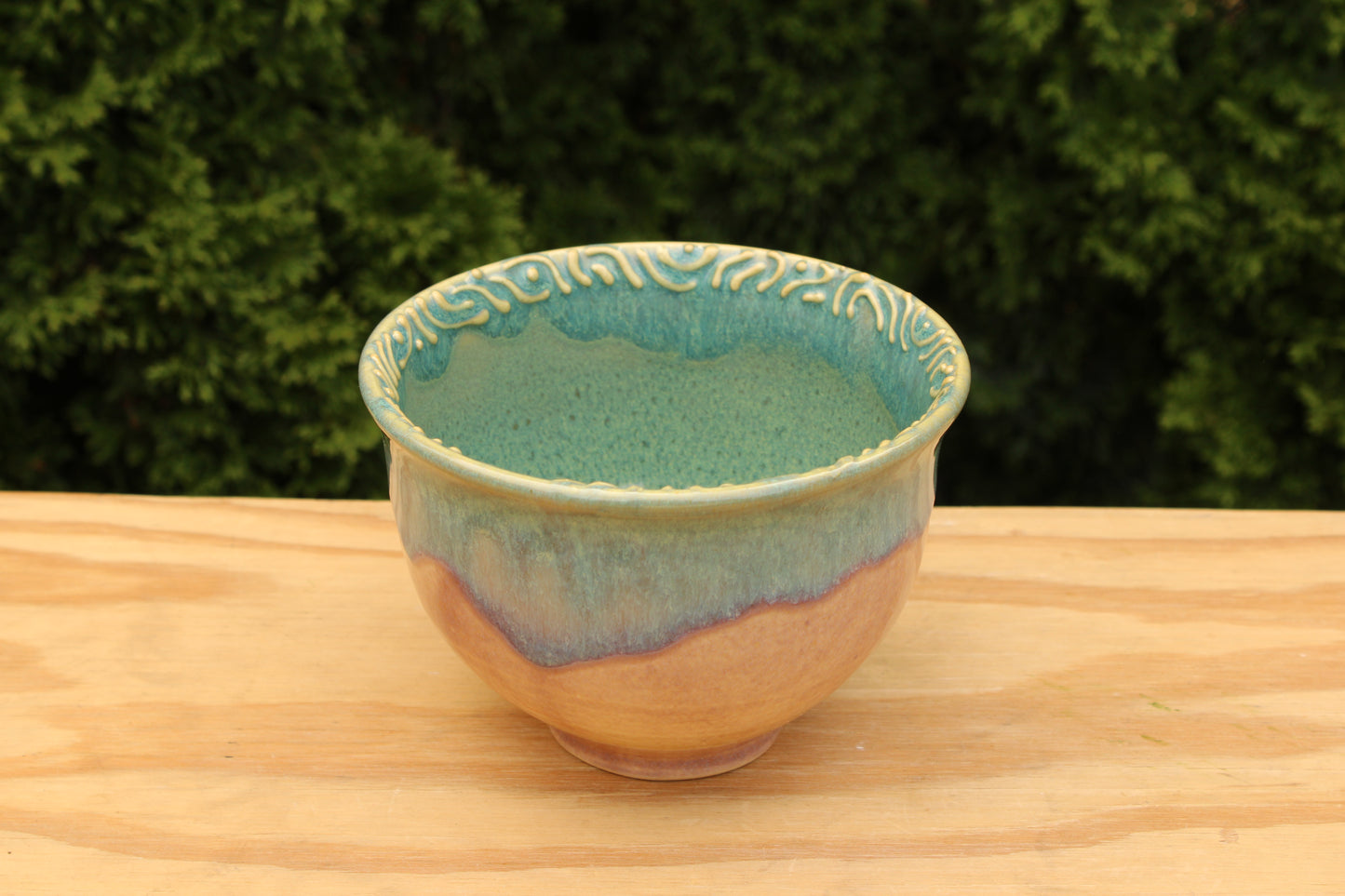 Porcelain Slip Trailed Bowl 36