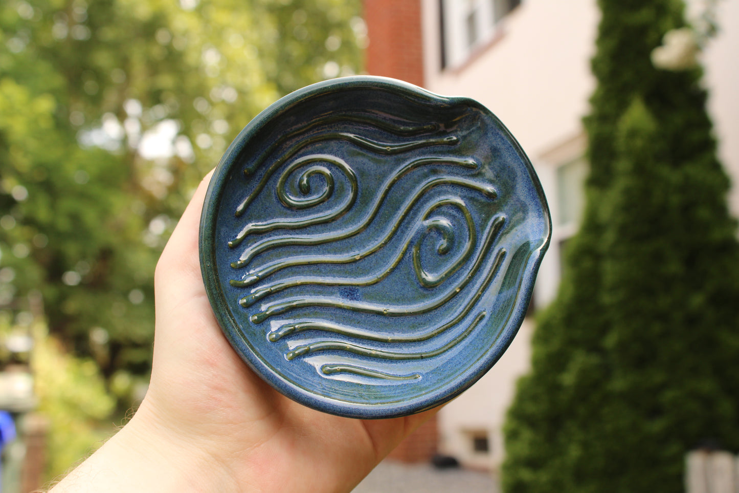 Slip Trailed Spoon Rest 61
