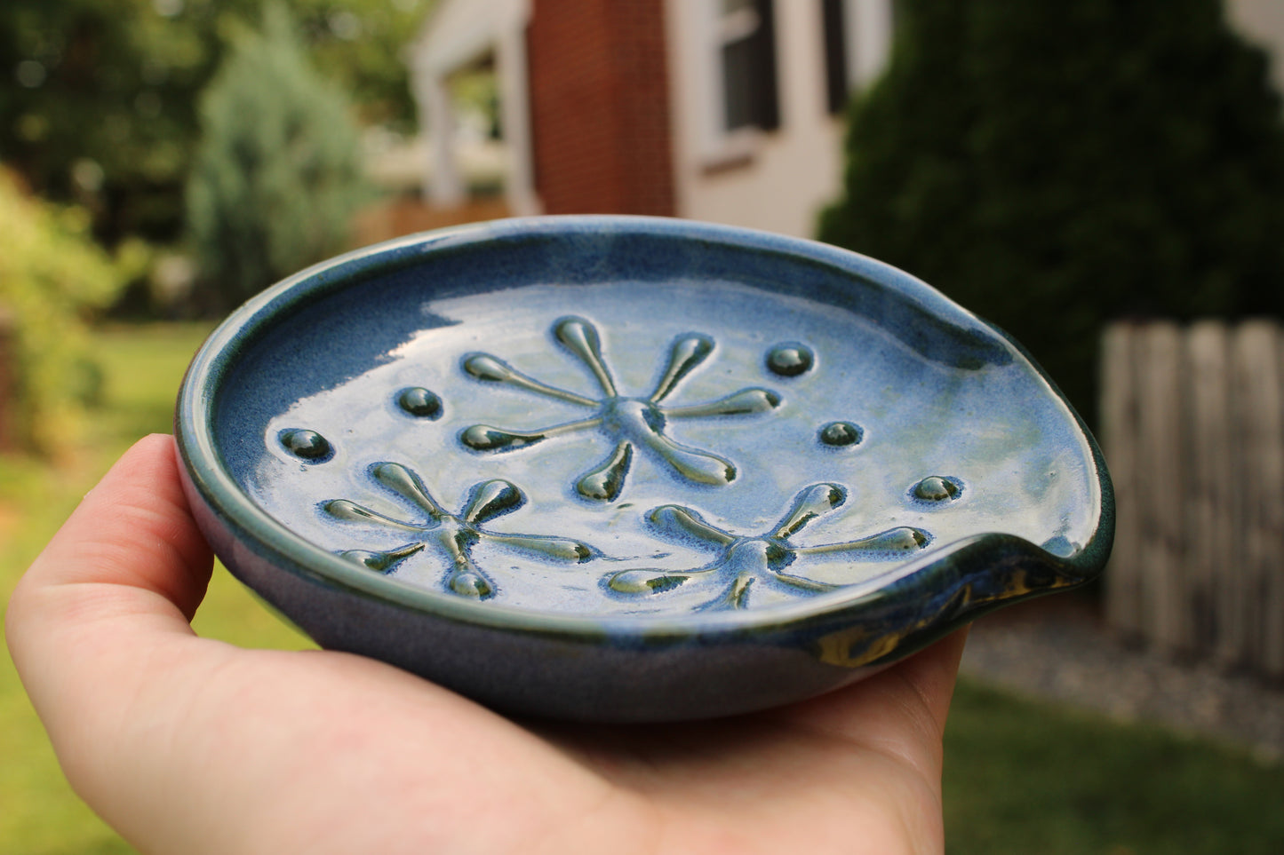 Slip Trailed Spoon Rest 63