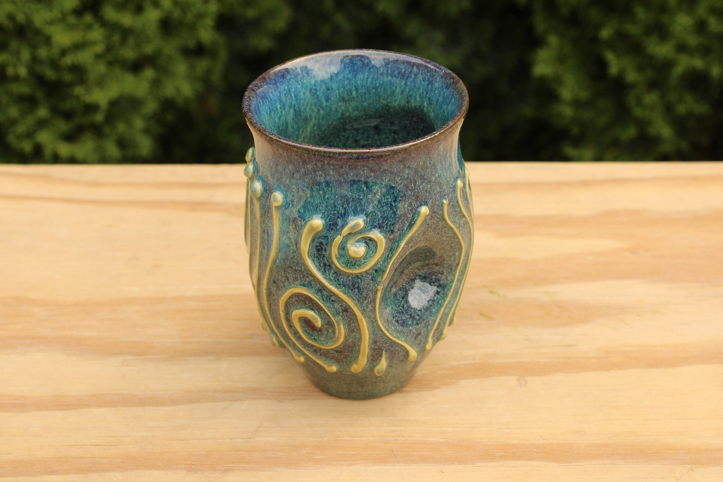Thumb Cup 44