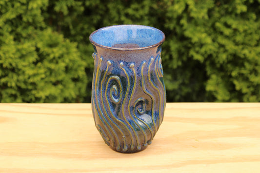 Thumb Cup 26
