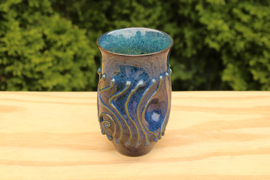 Thumb Cup 22