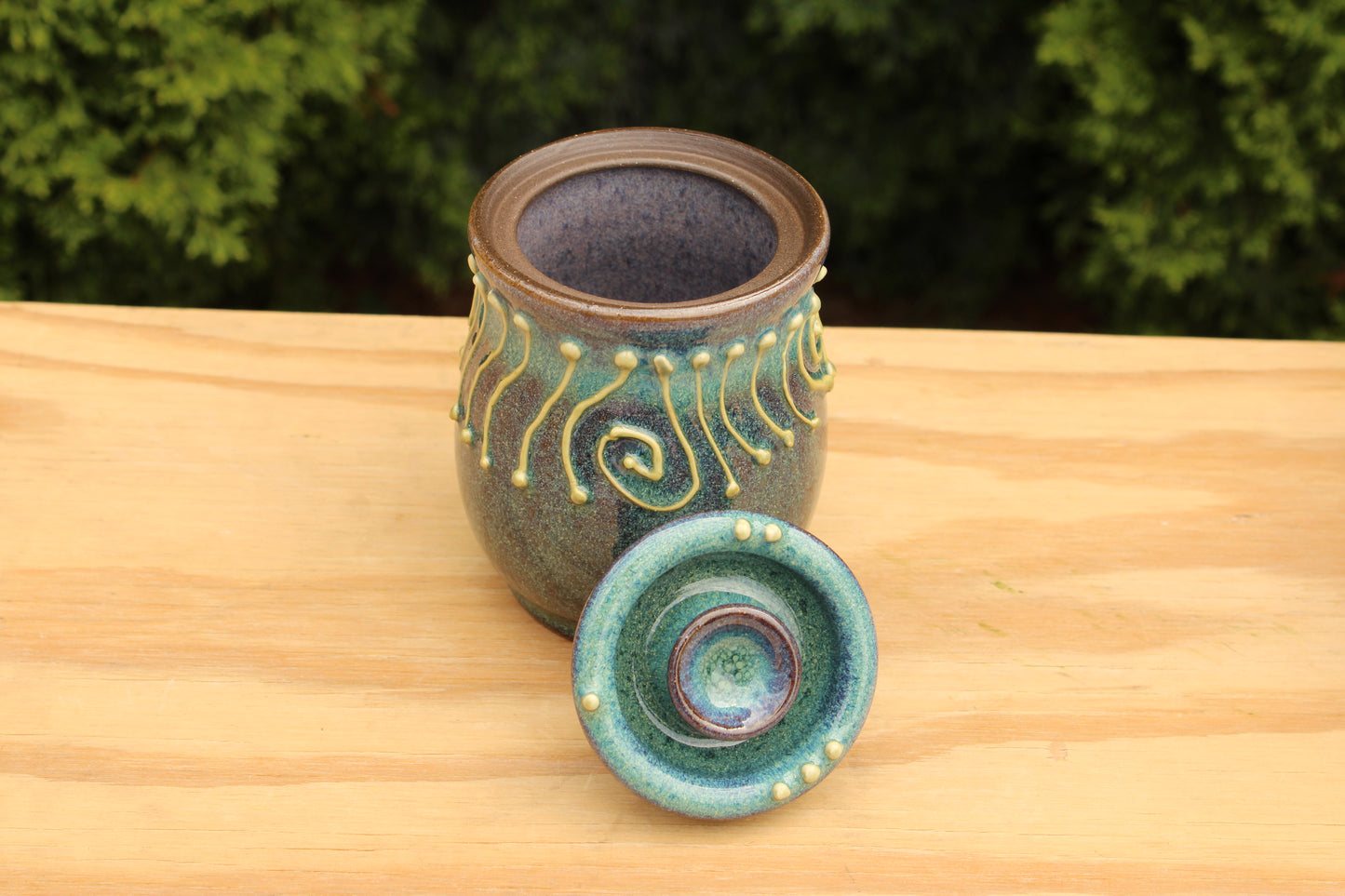 Porcelain Slip-Trailed Jar 15