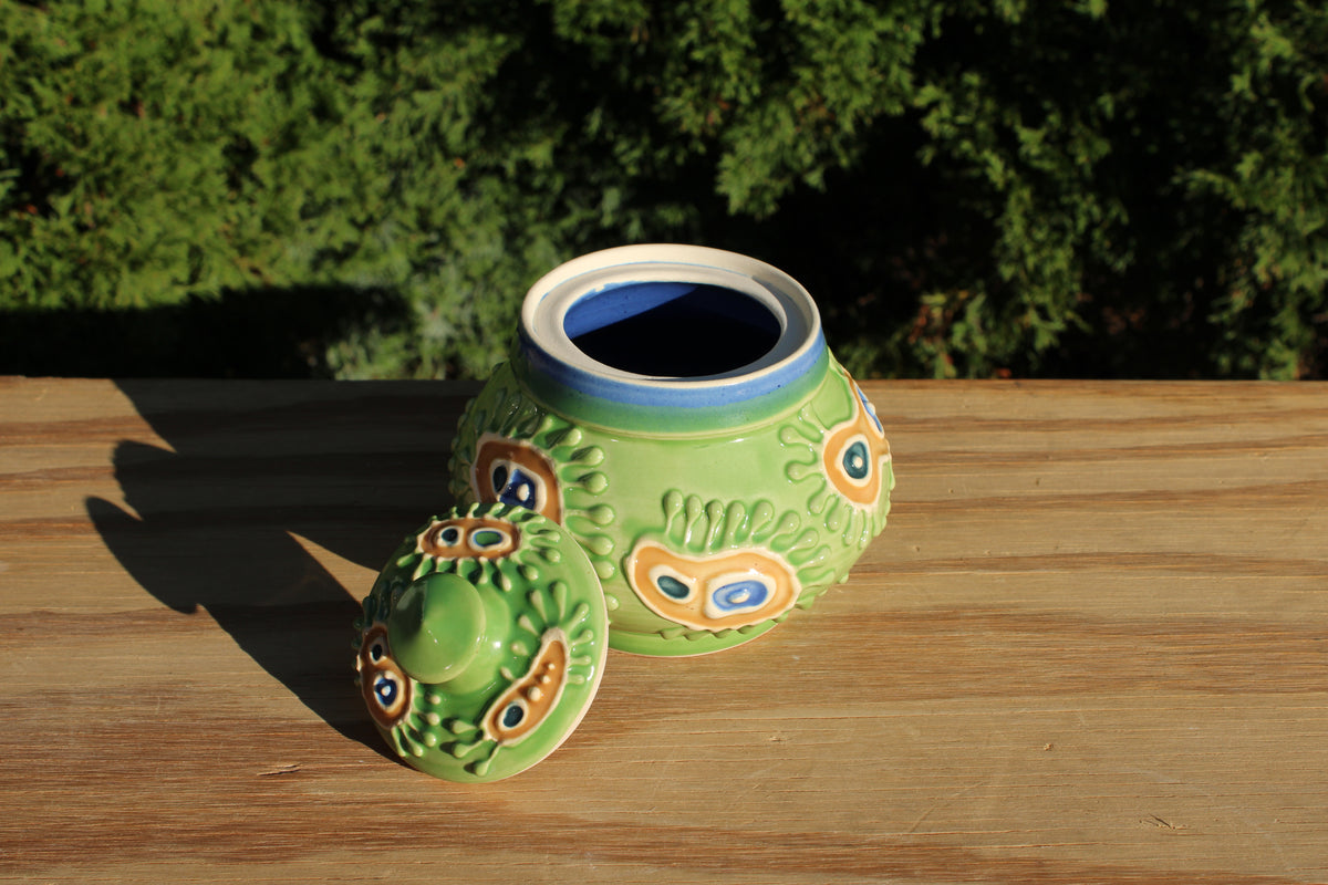 Porcelain Slip-Trailed Jar 27